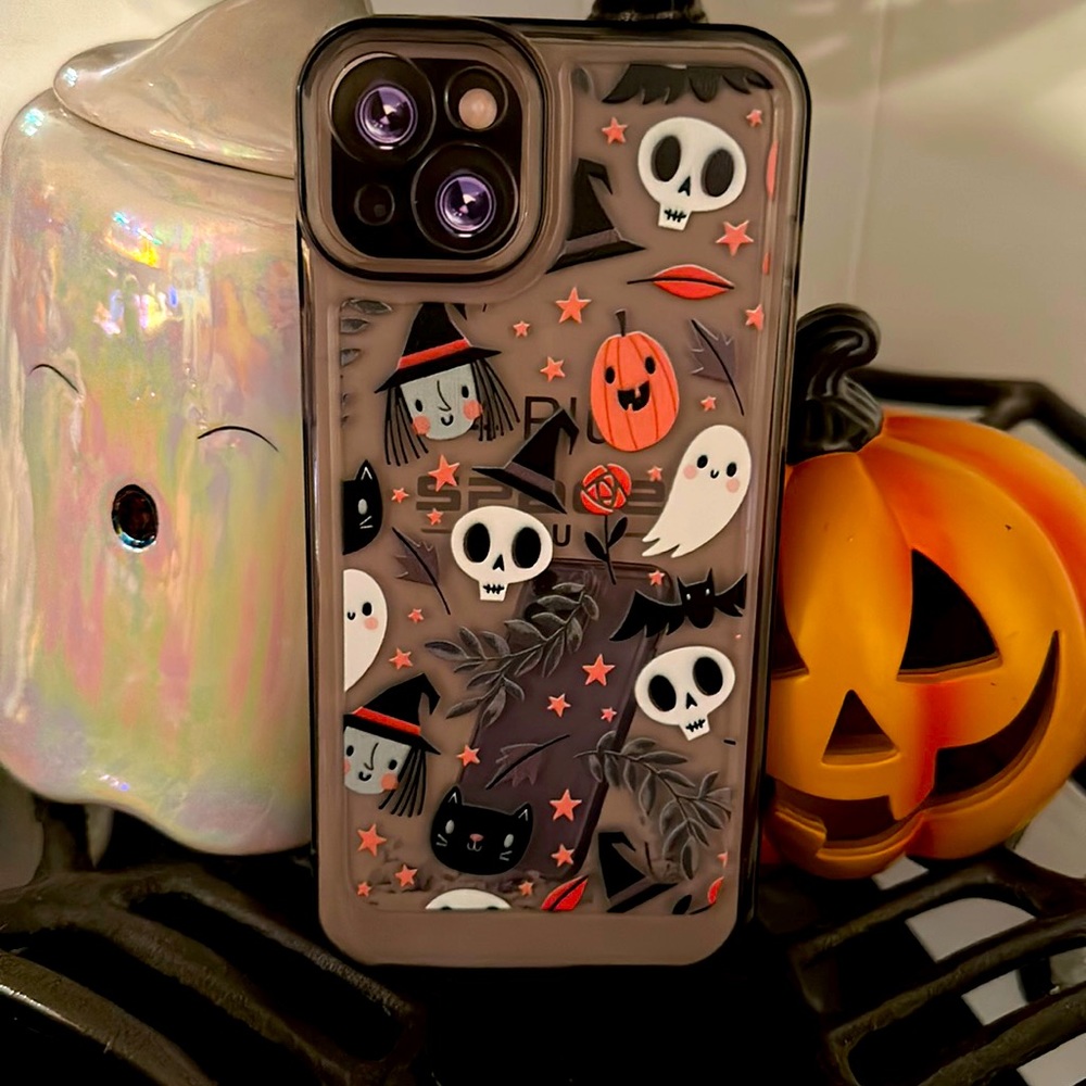 iPhone 14 plus Halloween rubber phone case. NEW